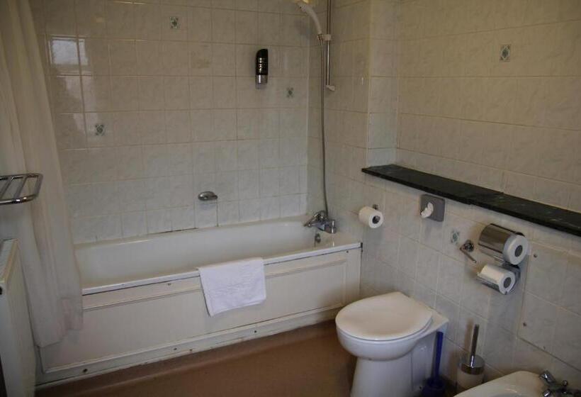 اتاق استاندارد یک نفره, Hylands