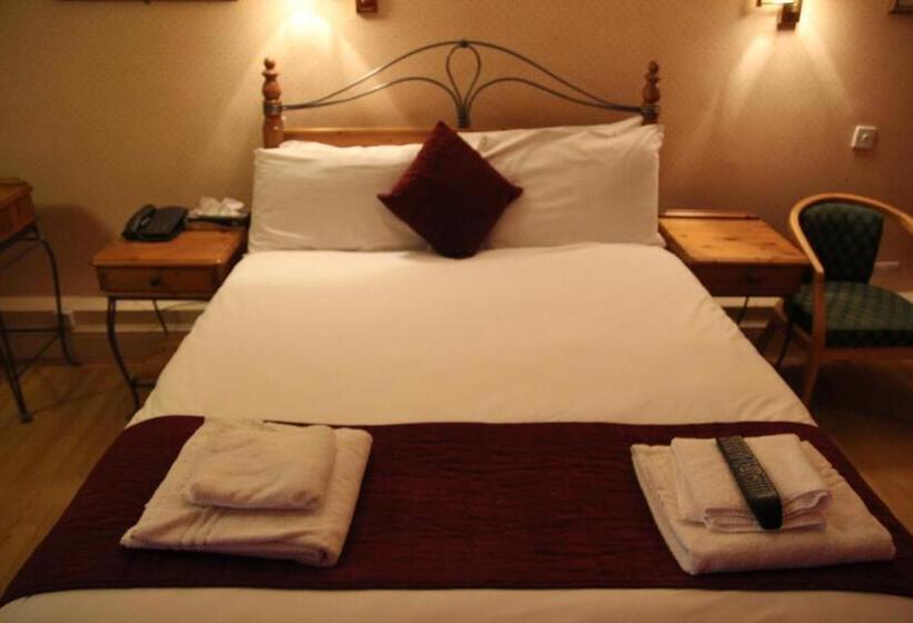 اتاق استاندارد یک نفره, Hylands