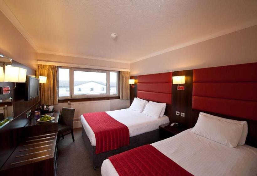 Quarto standart individual, Leonardo Inn  Glasgow West End