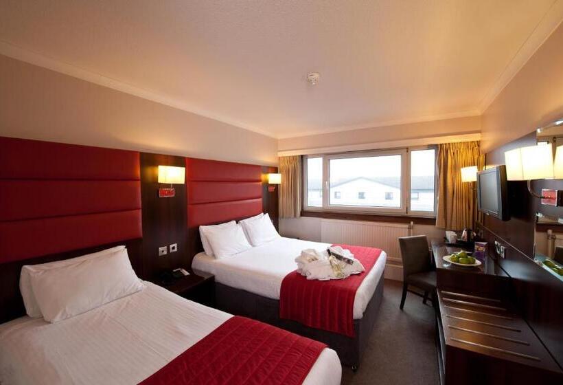 Quarto standart individual, Leonardo Inn  Glasgow West End