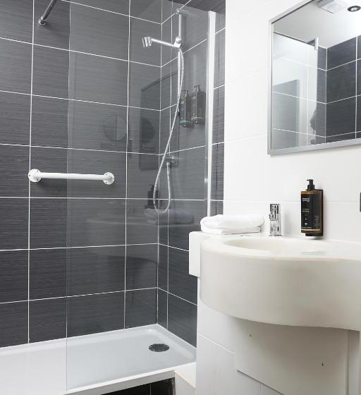 اتاق استاندارد, Mercure Darlington Kings