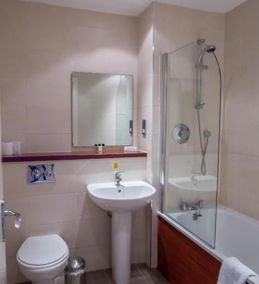 اتاق استاندارد با تخت بزرگ, Rosslea Hall