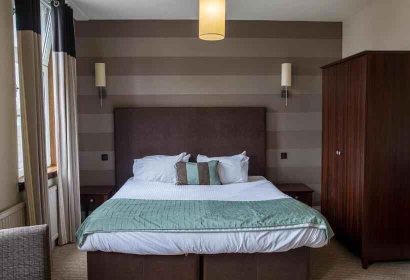 اتاق استاندارد با تخت بزرگ, Rosslea Hall