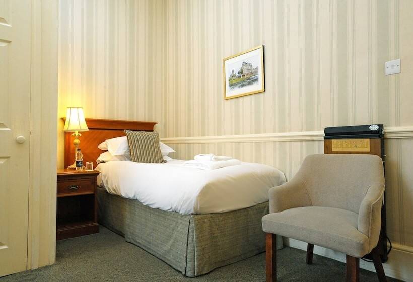 Standard Single Room, Royal