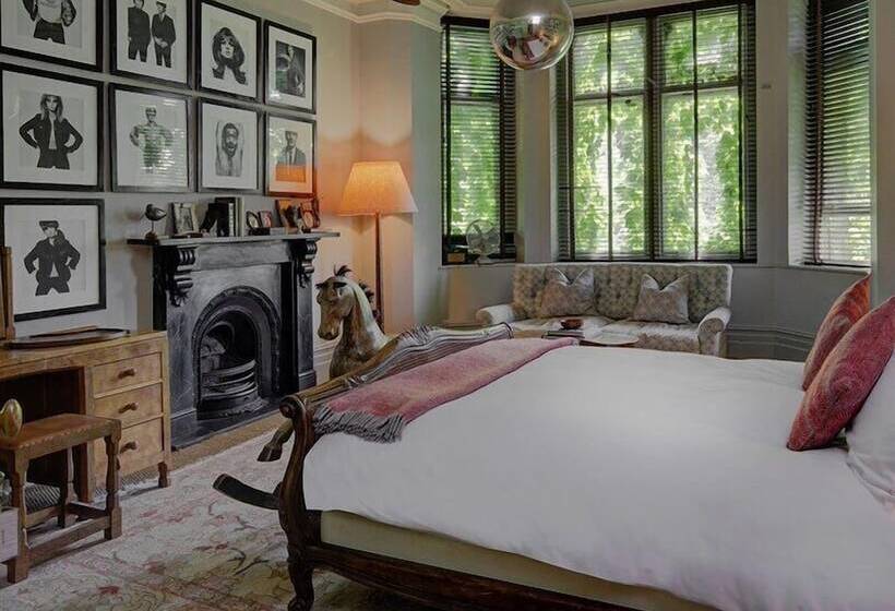 اتاق لوکس, The Rudloe Near Bath   Marco Pierre White
