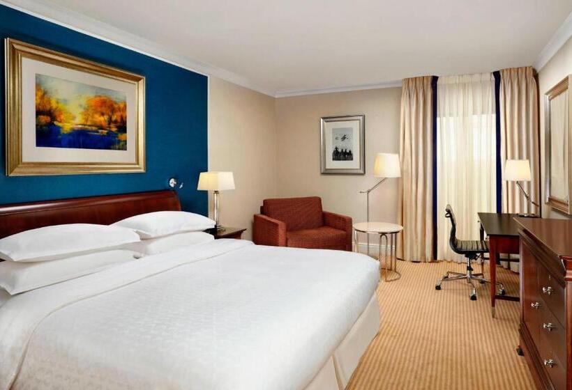 اتاق کلاسیک با تخت دونفره, Sheraton Skyline Hotel London Heathrow
