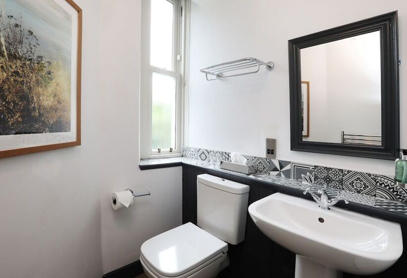 اتاق استاندارد, The Harrogate Inn   The Inn Collection Group