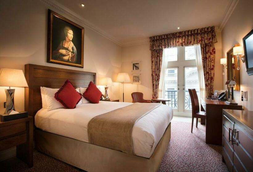 Quarto Deluxe, The Royal Horseguards Hotel, London