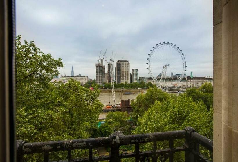 Standard Room River View, The Royal Horseguards