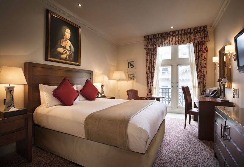 Quarto Deluxe, The Royal Horseguards Hotel, London
