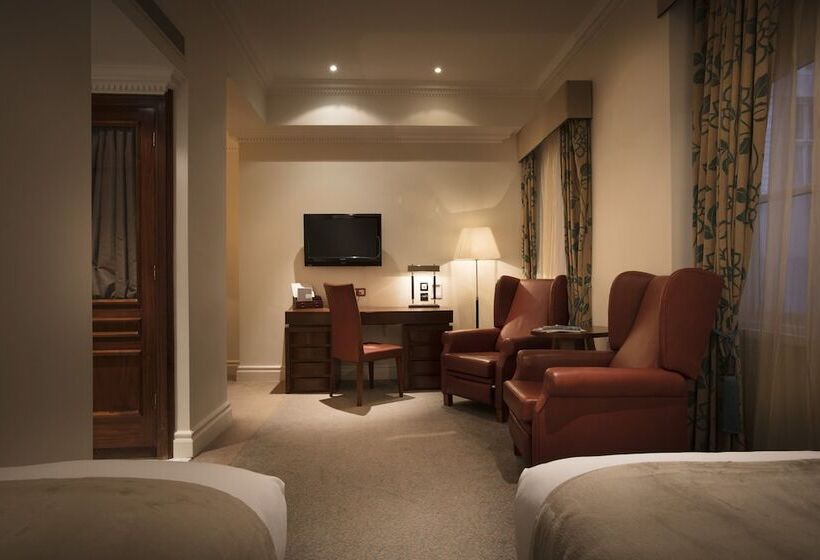 Quarto Estandar, The Royal Horseguards Hotel, London