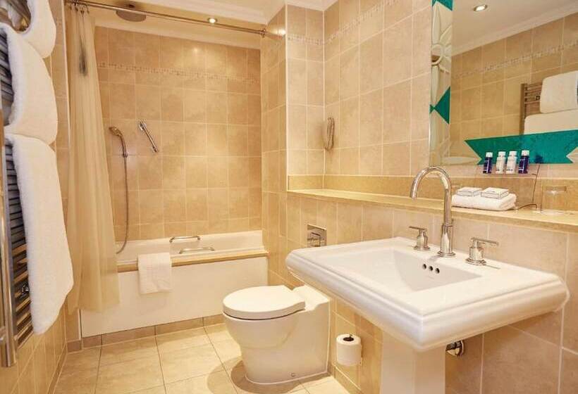 Quarto Deluxe Vista Jardim, The Royal Horseguards Hotel, London