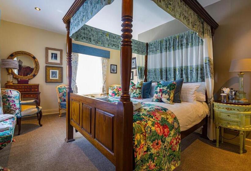اتاق لوکس, The Rutland Arms Hotel, Bakewell, Derbyshire