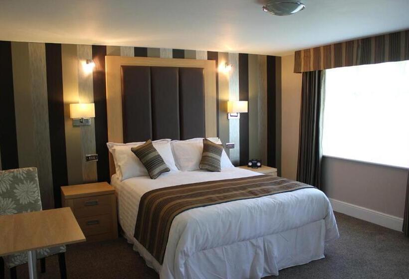 Superior Room, Trivelles Park