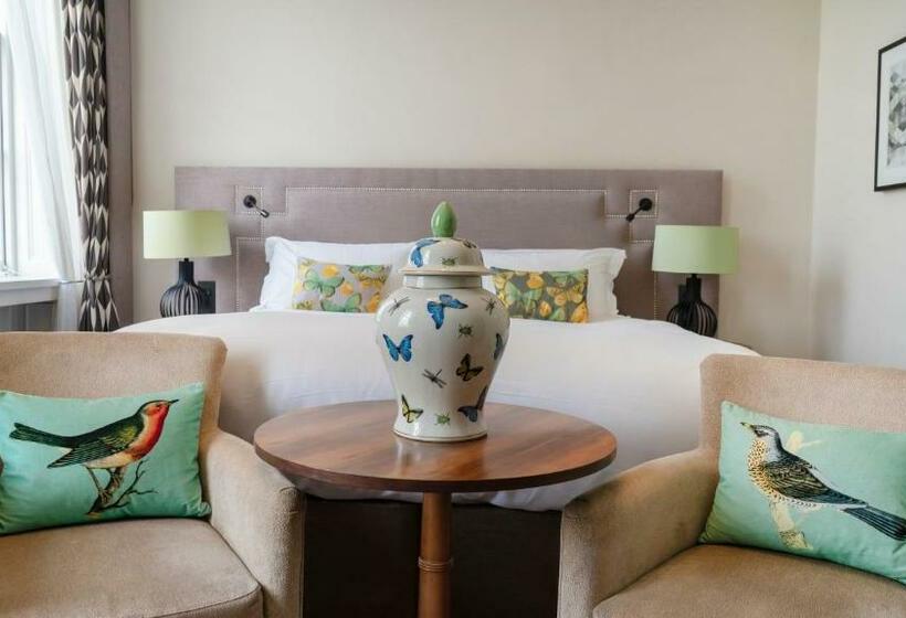 اتاق لوکس با تخت بزرگ, Queens Hotel Cheltenham