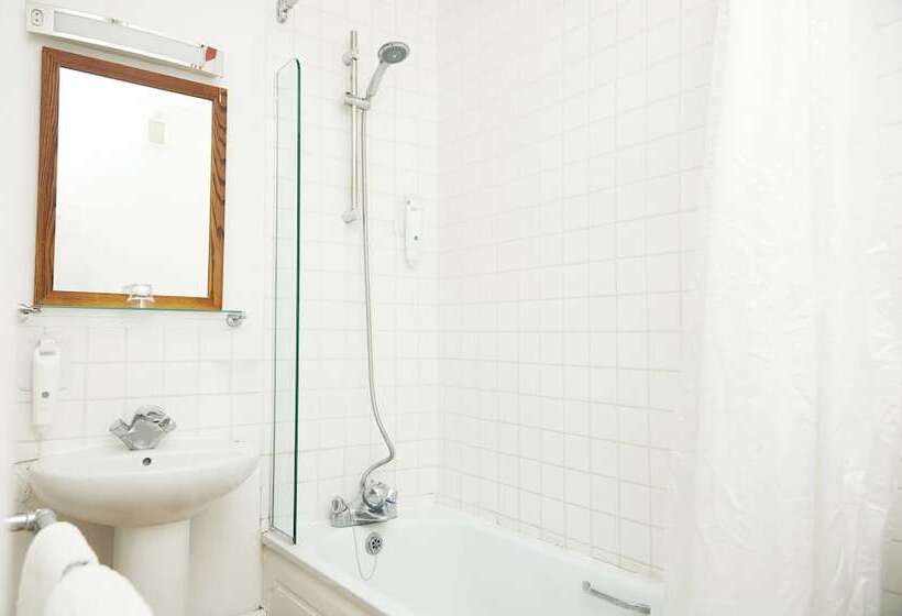 اتاق استاندارد یک نفره, White Hart Hotel By Greene King Inns