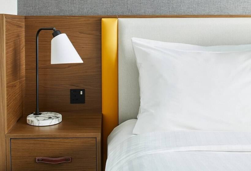 اتاق لوکس, Cardiff Marriott