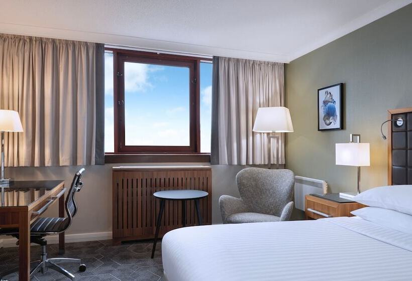 اتاق لوکس, Delta Hotels By Marriott Swansea