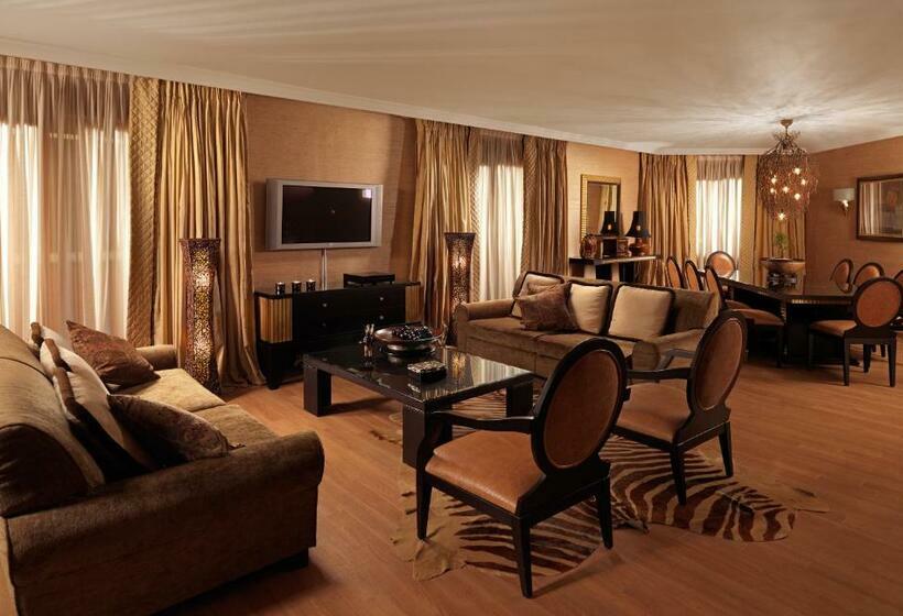 Suite Presidencial, Divani Caravel