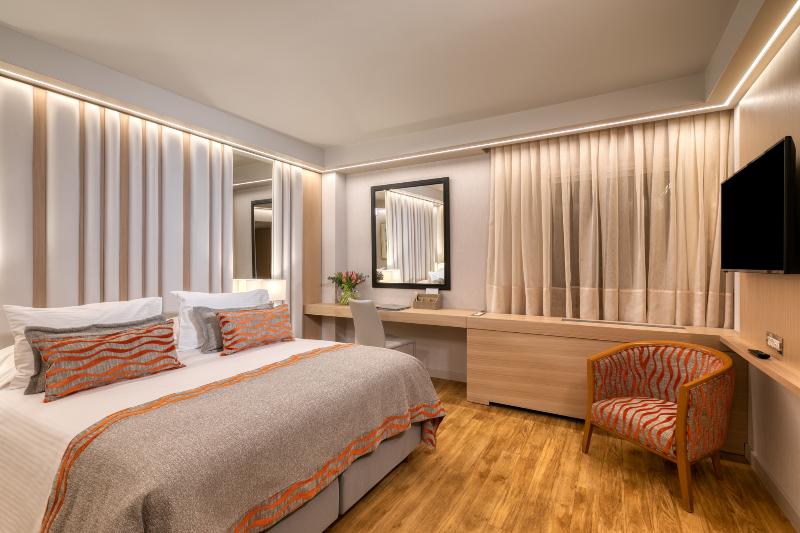 스탠다드 룸, Divani Caravel
