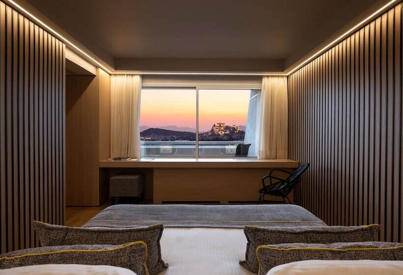 전망 스위트, Divani Caravel