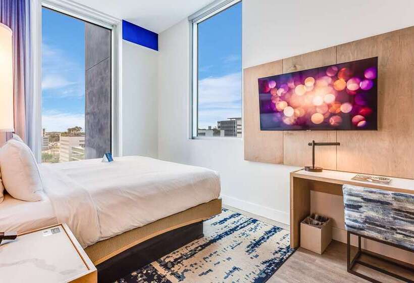 سوییت جونیور, Hilton Guam Resort And Spa