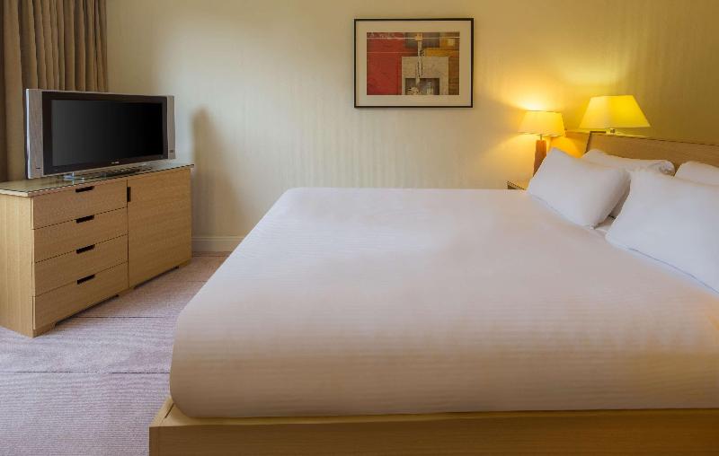 اتاق کلاس بیزنس, Hilton Leicester