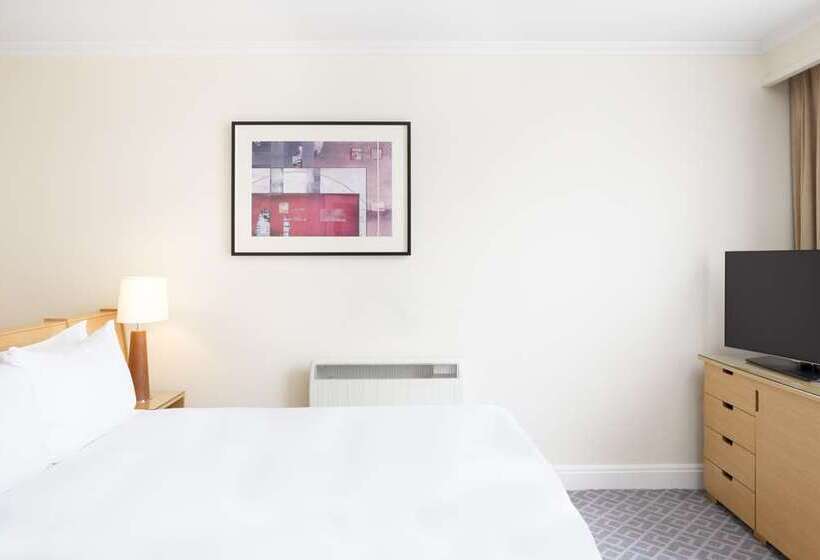 اتاق کلاس بیزنس, Hilton Leicester