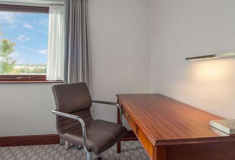 اتاق کلاس بیزنس, Hilton Leicester