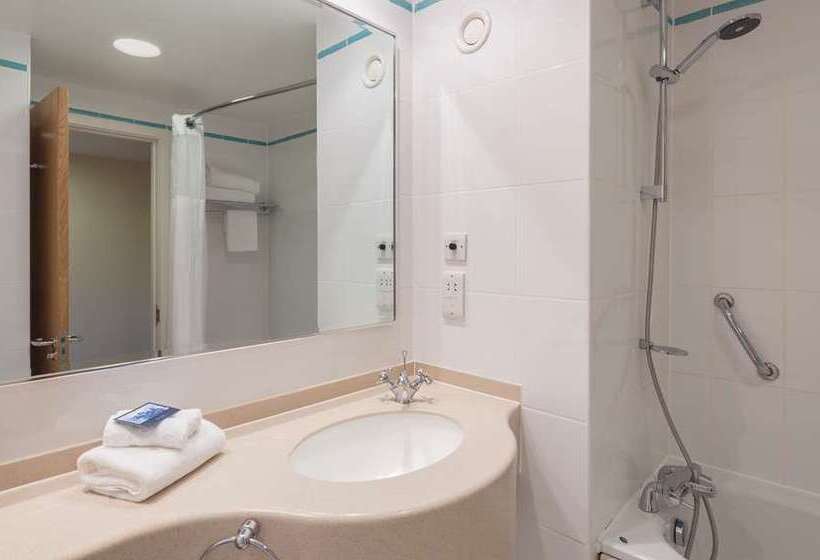 اتاق لوکس, Hilton Leicester