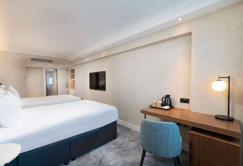 اتاق استاندارد, Hilton London Metropole