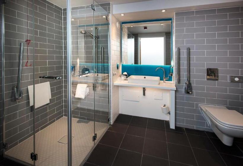 اتاق استاندارد برای معلولان, Holiday Inn Express Portsmouth – North, An Ihg