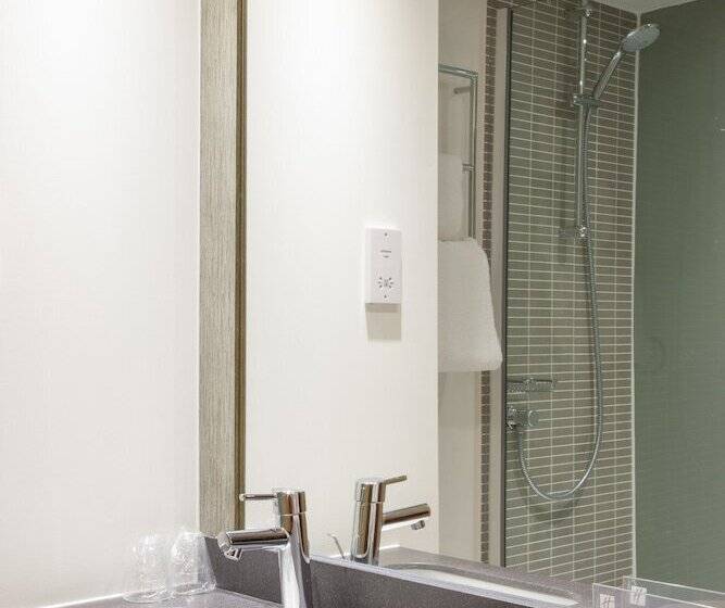 اتاق استاندارد, Holiday Inn Norwich, Ipswich Road, An Ihg