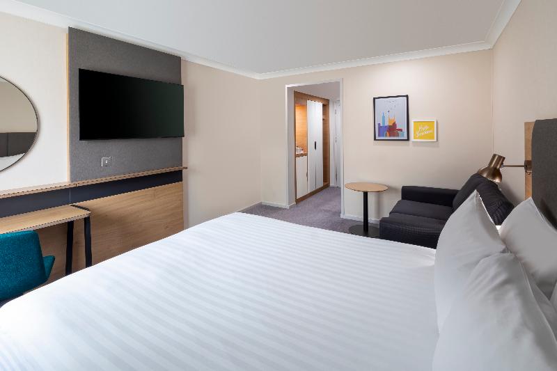 اتاق استاندارد با تخت دو نفره بزرگ, Holiday Inn Reading South M4 Jct 11