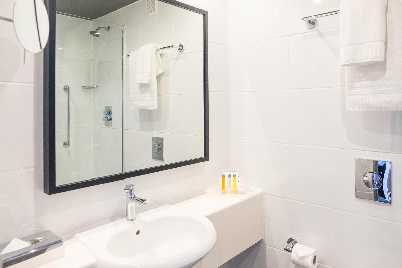 اتاق استاندارد با چشم‌انداز, Holiday Inn Southampton, An Ihg