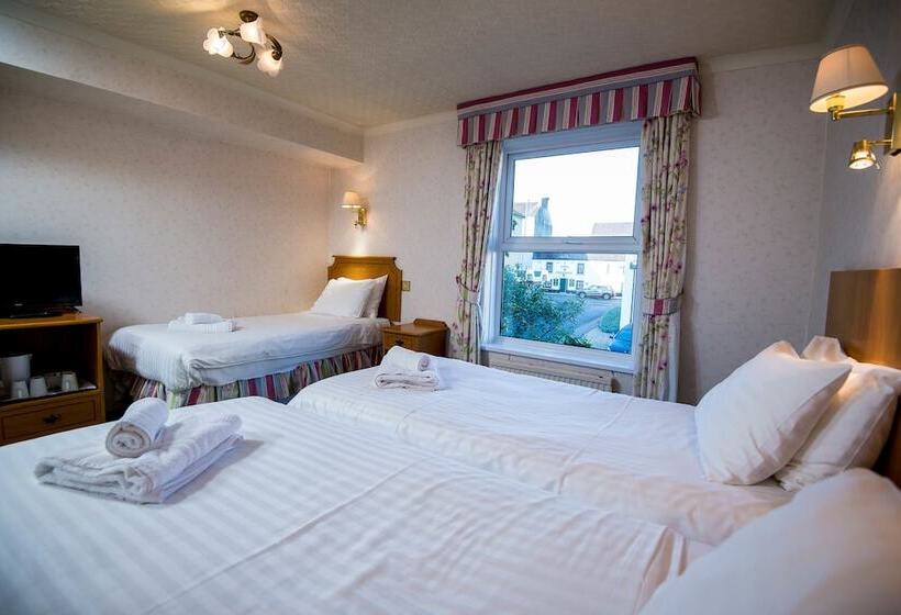 اتاق استاندارد سه نفره, Ivy Bush Royal Hotel By Compass Hospitality