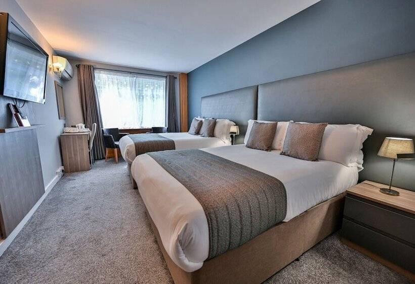 اتاق استاندارد چهار تخته, Kensington Court Hotel   Earls Court