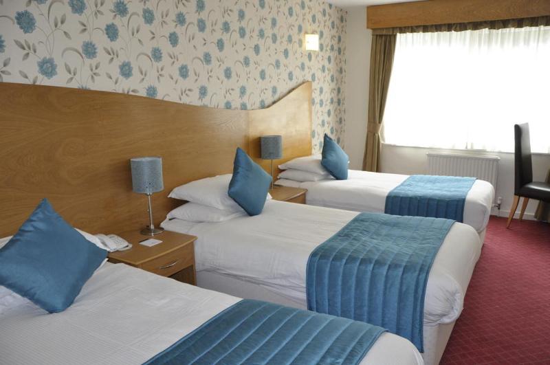 اتاق استاندارد سه نفره, Kensington Court Hotel   Earls Court