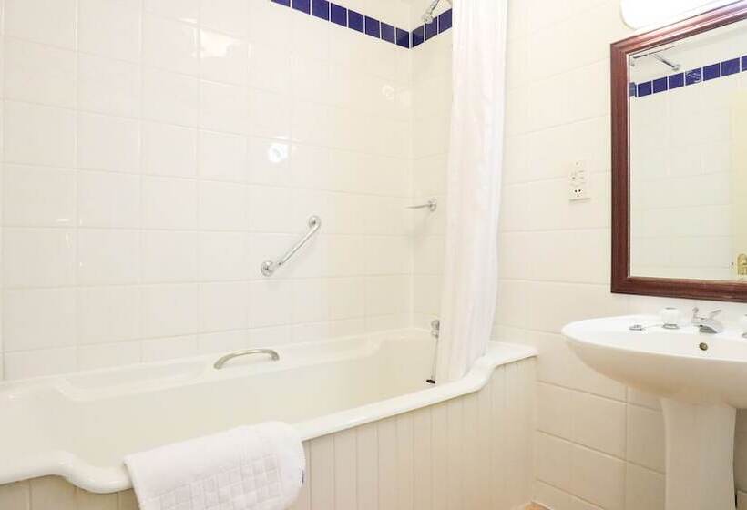 سوییت, The Lion Hotel Shrewsbury