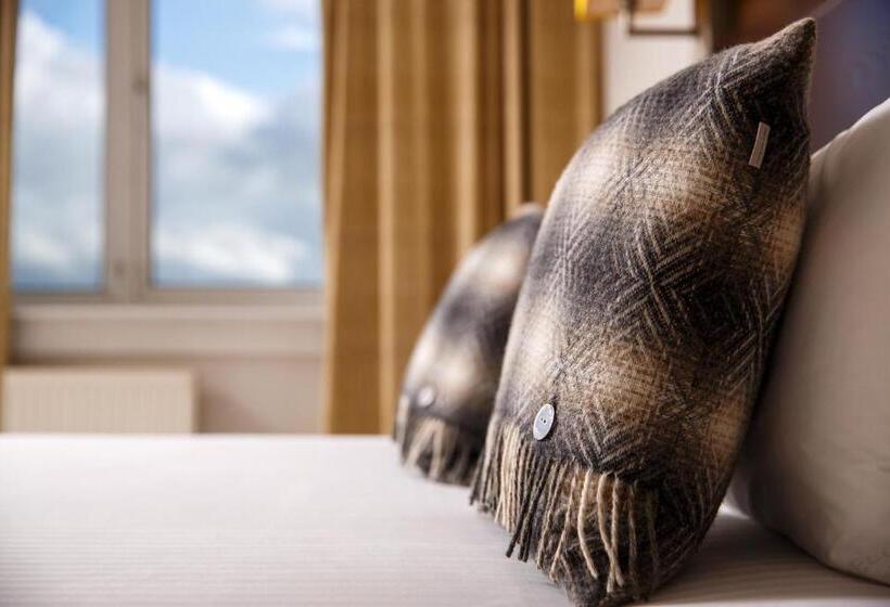 اتاق کلاسیک, Mercure Ayr
