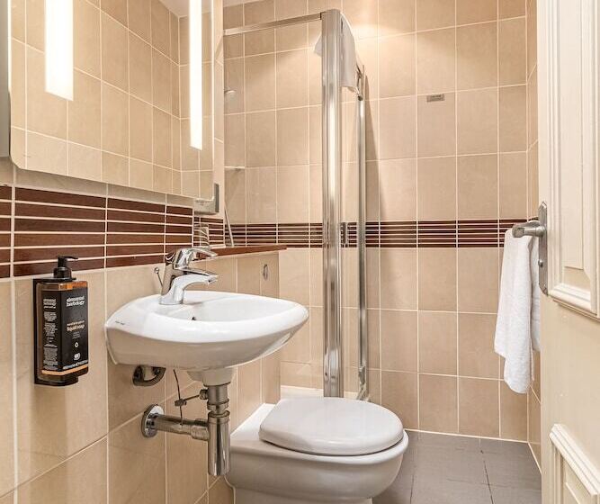 اتاق کلاسیک, Mercure Salisbury White Hart