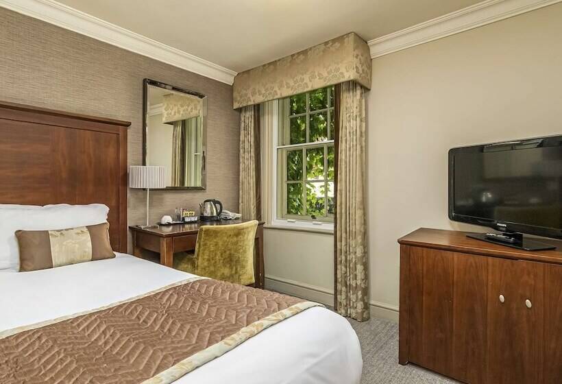 Cameră Clasică, Mercure Salisbury White Hart