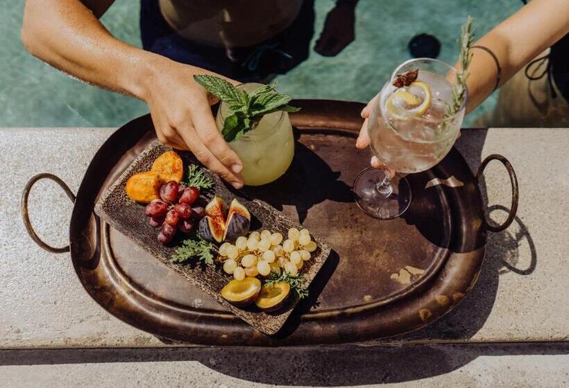 ویلای 3 خوابه, Minos Beach Art Hotel, A Member Of Design Hotels