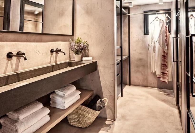 بانگلوی سوپریور, Minos Beach Art Hotel, A Member Of Design Hotels