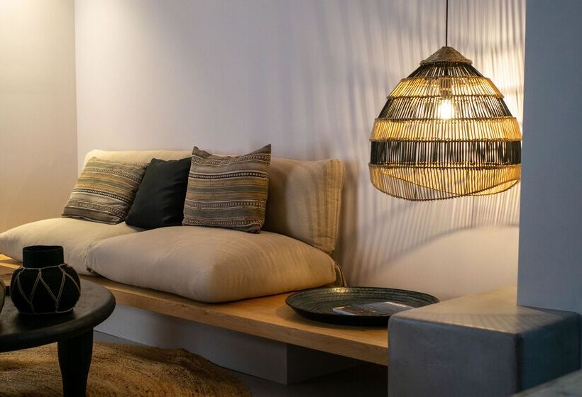 بانگلوی سوپریور, Minos Beach Art Hotel, A Member Of Design Hotels