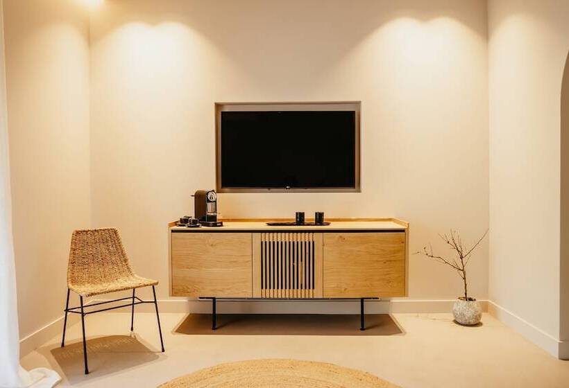 سوییت, Minos Beach Art Hotel, A Member Of Design Hotels