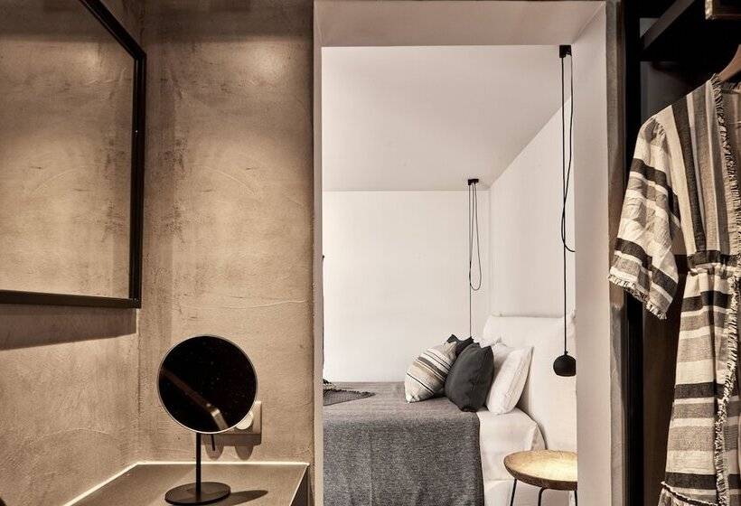 بانگلوی استاندارد با چشم‌انداز دریا, Minos Beach Art Hotel, A Member Of Design Hotels