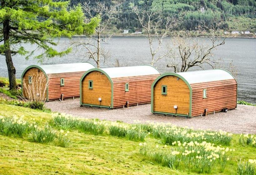 کلبه ییلاقی, Onich Hotel & Lochside Beach Pods