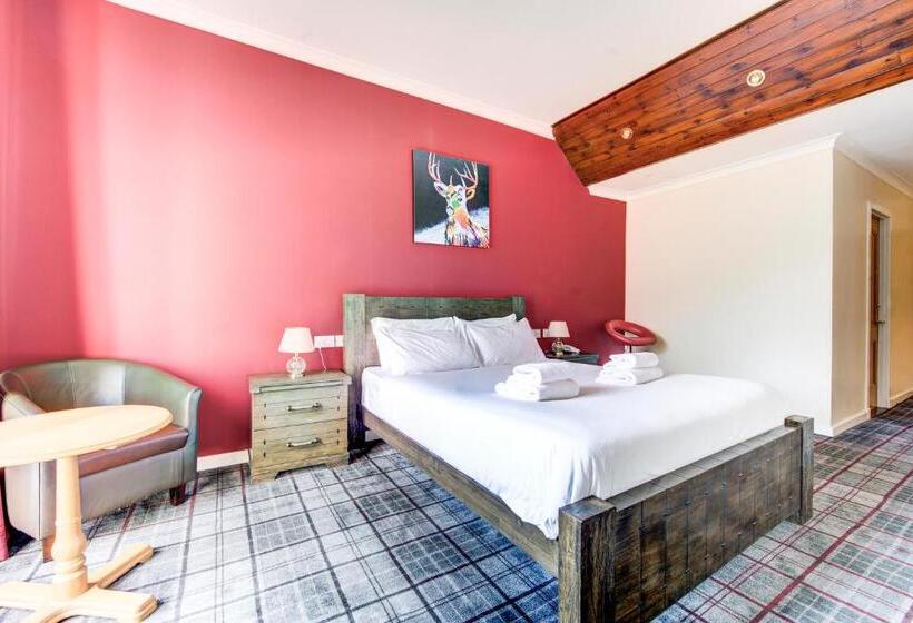 اتاق لوکس با بالکن و چشمانداز دریا, Onich Hotel & Lochside Beach Pods
