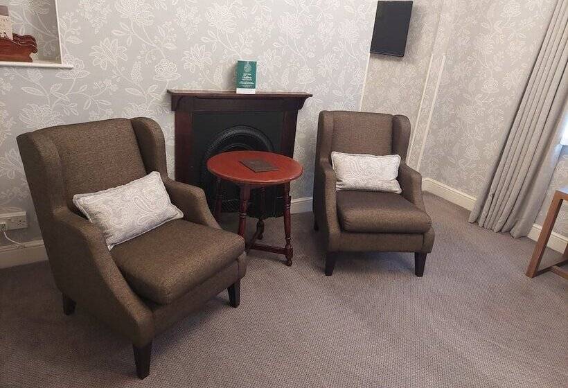 سوییت, Best Western Red Lion